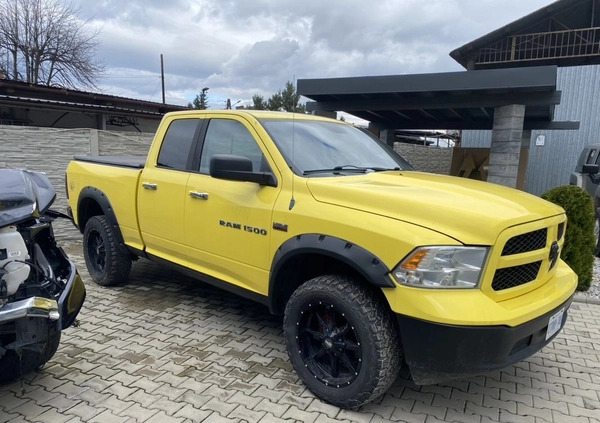 Dodge RAM cena 67500 przebieg: 330000, rok produkcji 2013 z Nysa małe 92